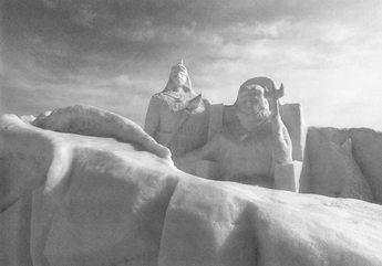 雪像コンクール優勝作品の写真