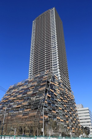 豊島区役所新庁舎の写真