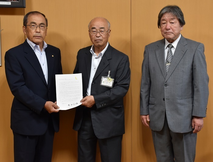 内閣総理大臣メッセージ伝達式の写真