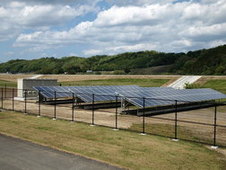 30kw蓄電システムのソーラーパネル写真