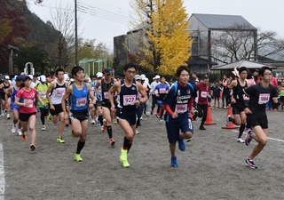 ゆりがねマラソンスタート時の写真