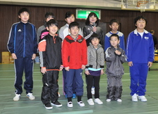 剣道のスポーツ少年団の集合写真