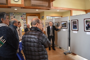 講評の様子の写真