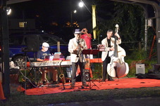 ジャズの生演奏の写真