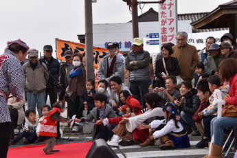 猿まわしの写真