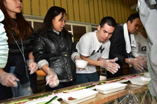 長海苔巻つくりの写真