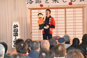 かね平＆ロクの腹話術の写真