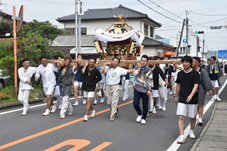 神輿渡御の写真