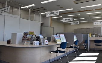 小川出張所の窓口の写真 小川出張所の窓口の写真