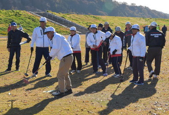 グラウンドゴルフ大会の様子