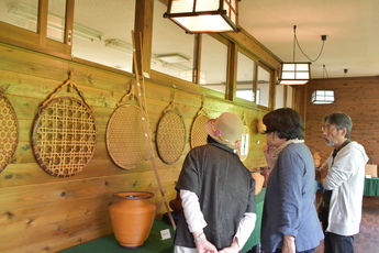 竹芸の作品が展示されている写真