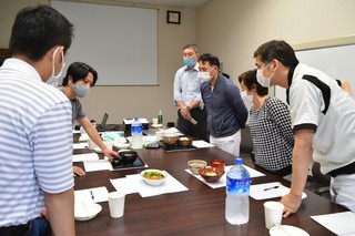 那珂川町ゆば一品料理研究家試食会の写真