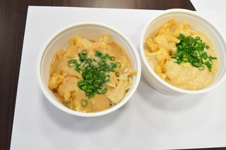 試作されたゆば料理1品の写真