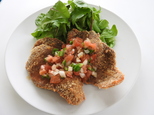 猪肉のカツレツサルサソースの写真