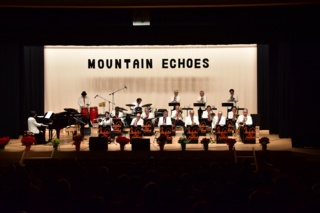 マウンテンエコーズ演奏会の様子の写真